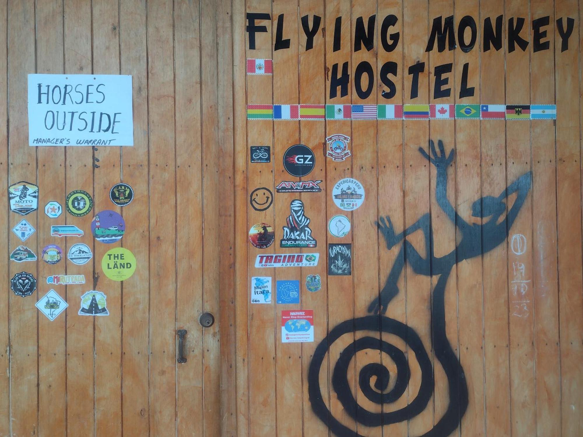 Flying Monkey Hostel ナスカ エクステリア 写真